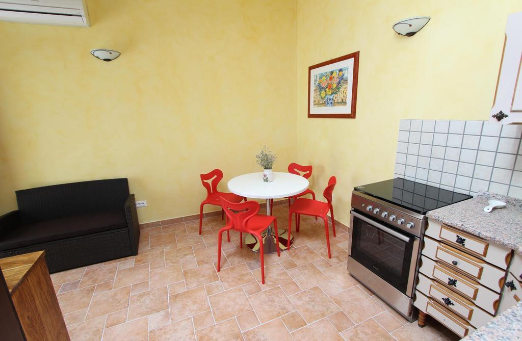 Apartments Casa Menis Rovinj Quarto foto